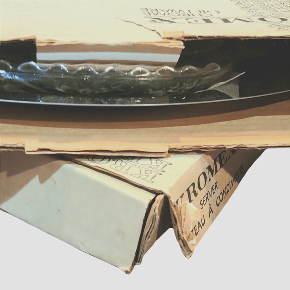 2 Kromex Chrome Vintage Relish Servers..chrome dish with glass insert - Picture 7 of 9